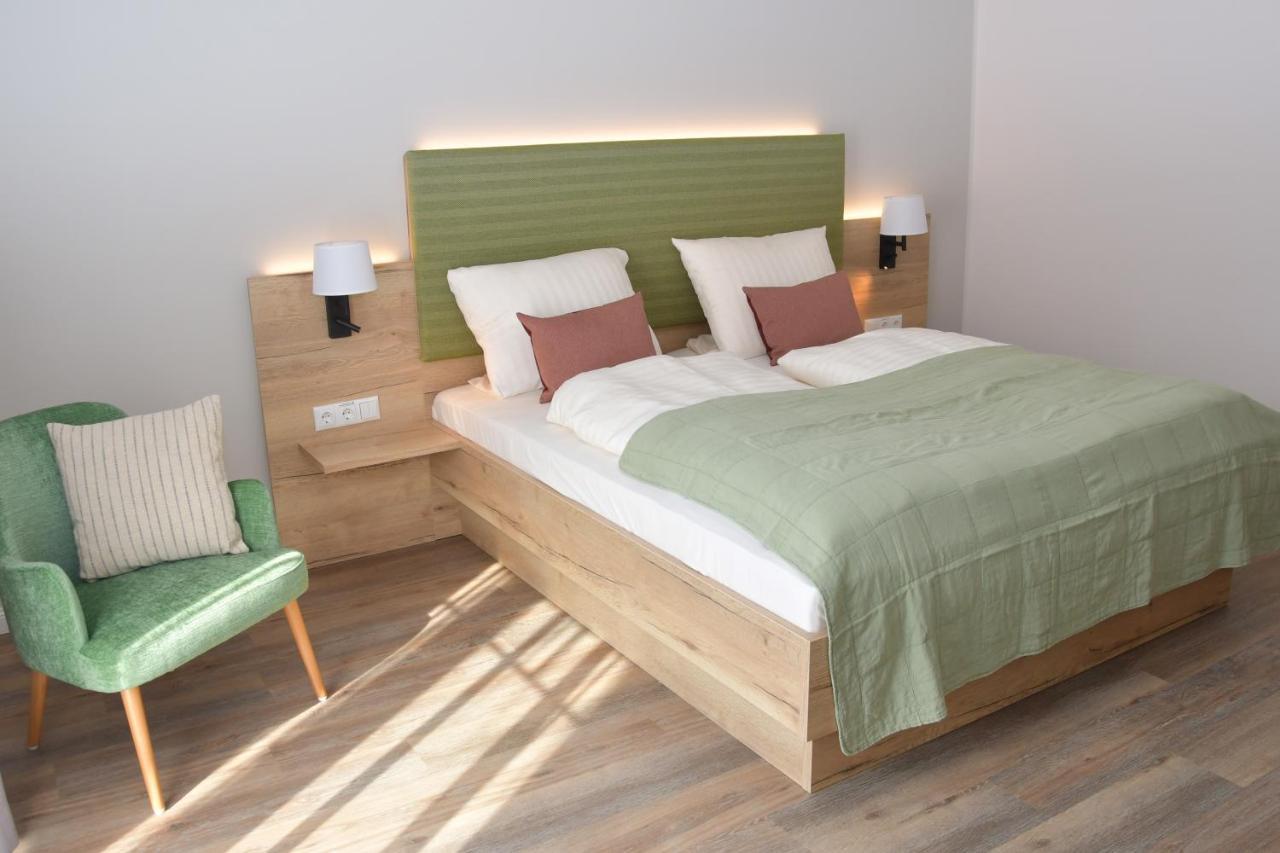 Landhaus Hamester - Hotel & Restaurant Basthorst  Zewnętrze zdjęcie