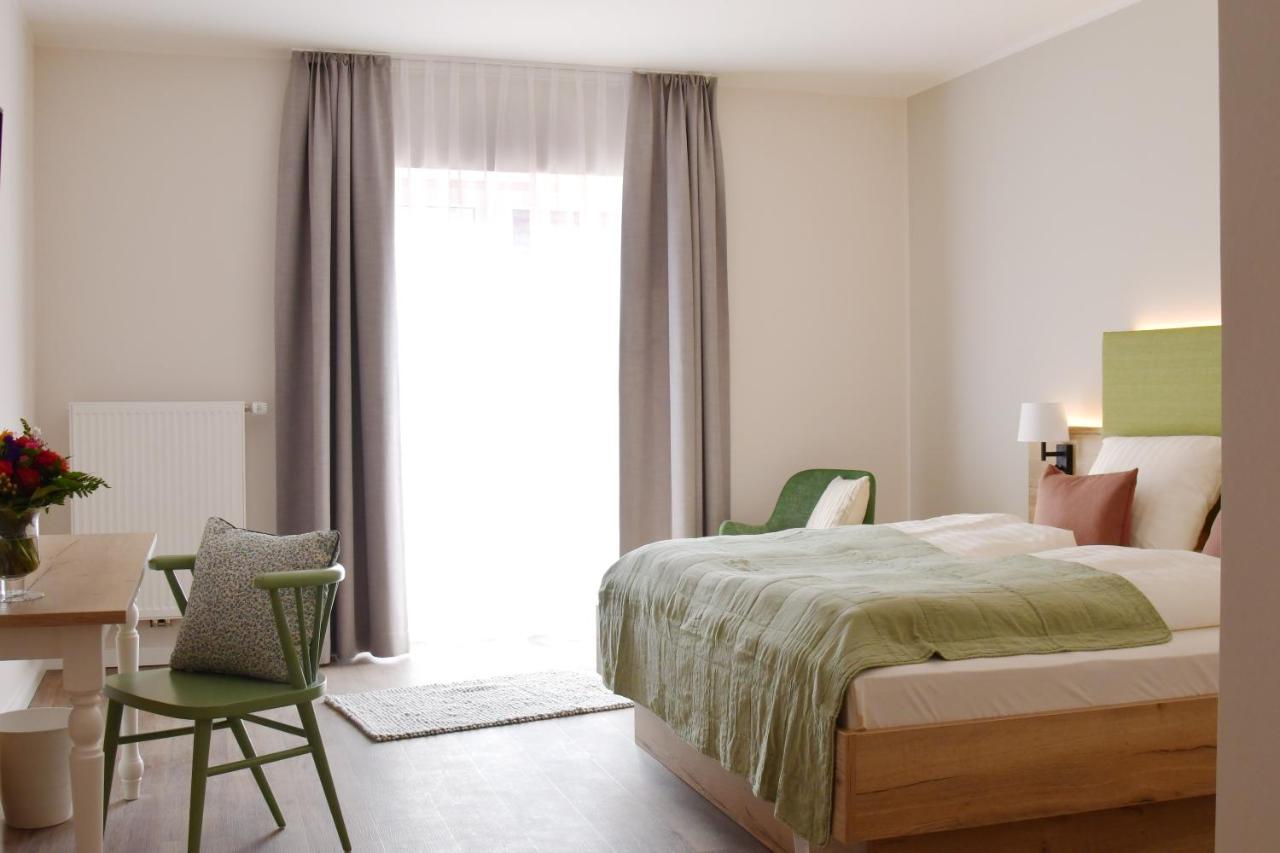 Landhaus Hamester - Hotel & Restaurant Basthorst  Zewnętrze zdjęcie